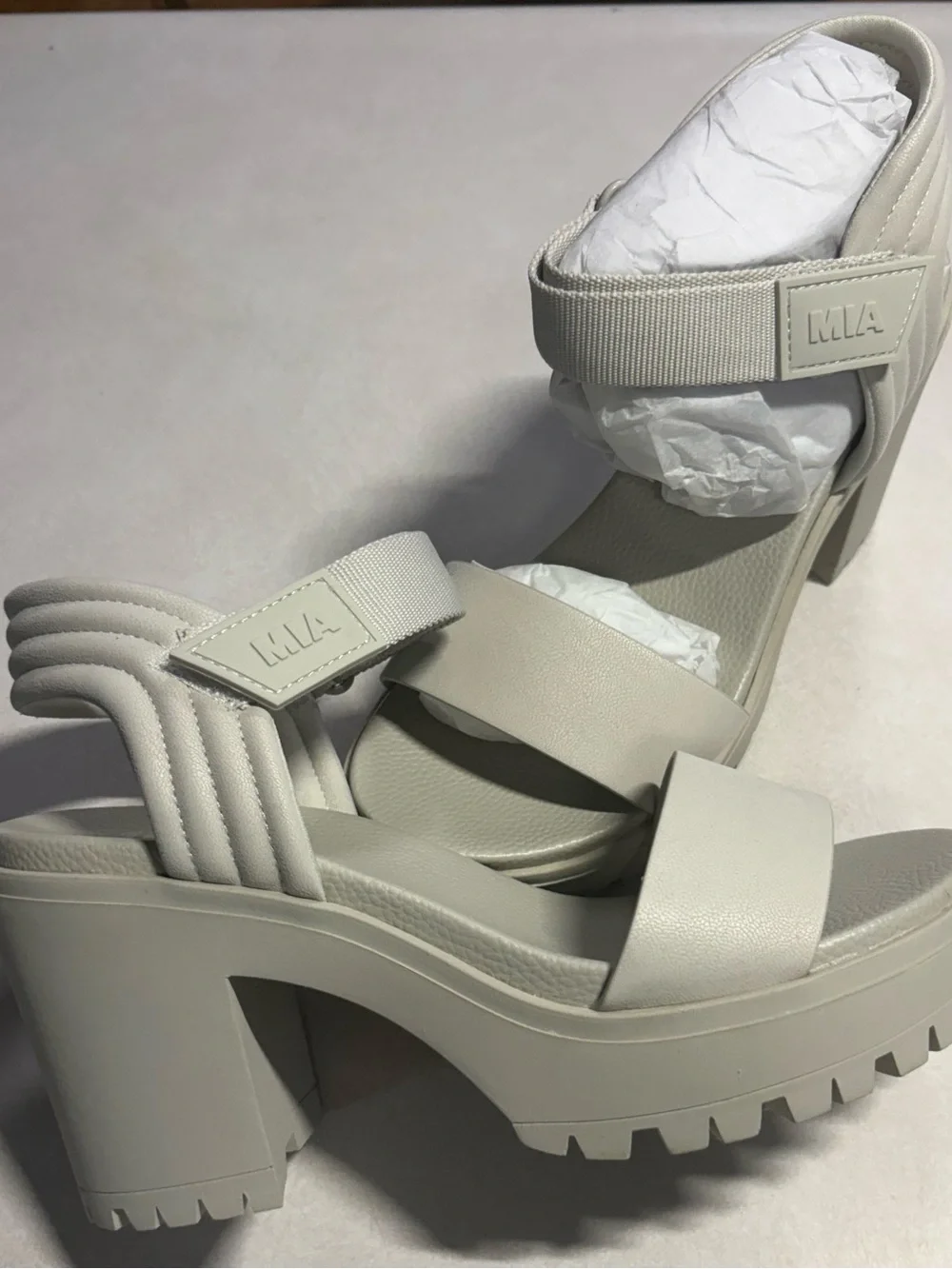 MIA Ivelisse Platform Sandal in off white  Neutral